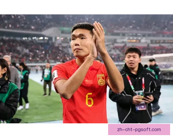 奥纳纳足总杯致命失误再成头条曼联门神状态与信任危机全面爆发时刻